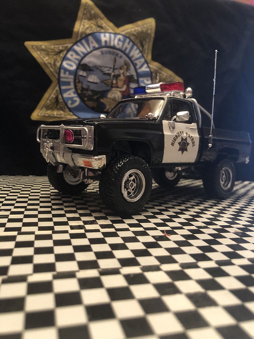 C.P.M. MPC Kit Modèle 1/24 1984 GMC Pickup Noir – Maquette Voiture