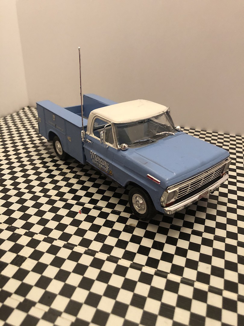 Gallery Pictures Moebius '67 Ford F100 Service Cab 1-25