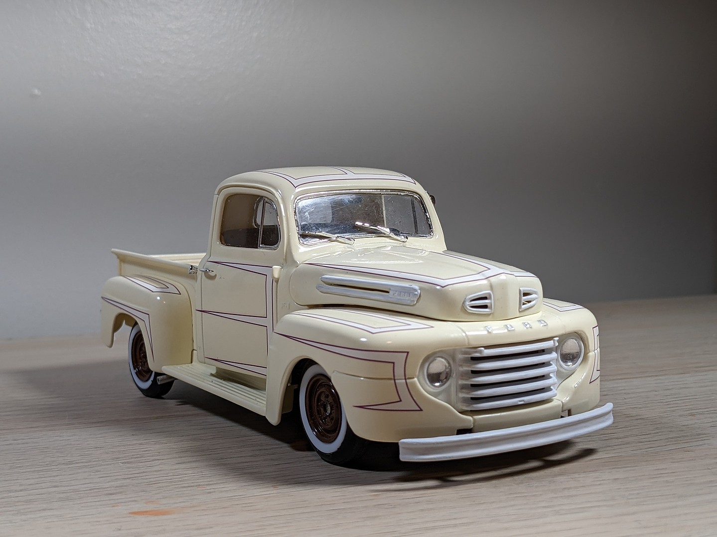 1950 Ford Pickup 2n 1 Plastic Model Truck Kit 125 Scale 857203 Pictures By Ctruss53 6766