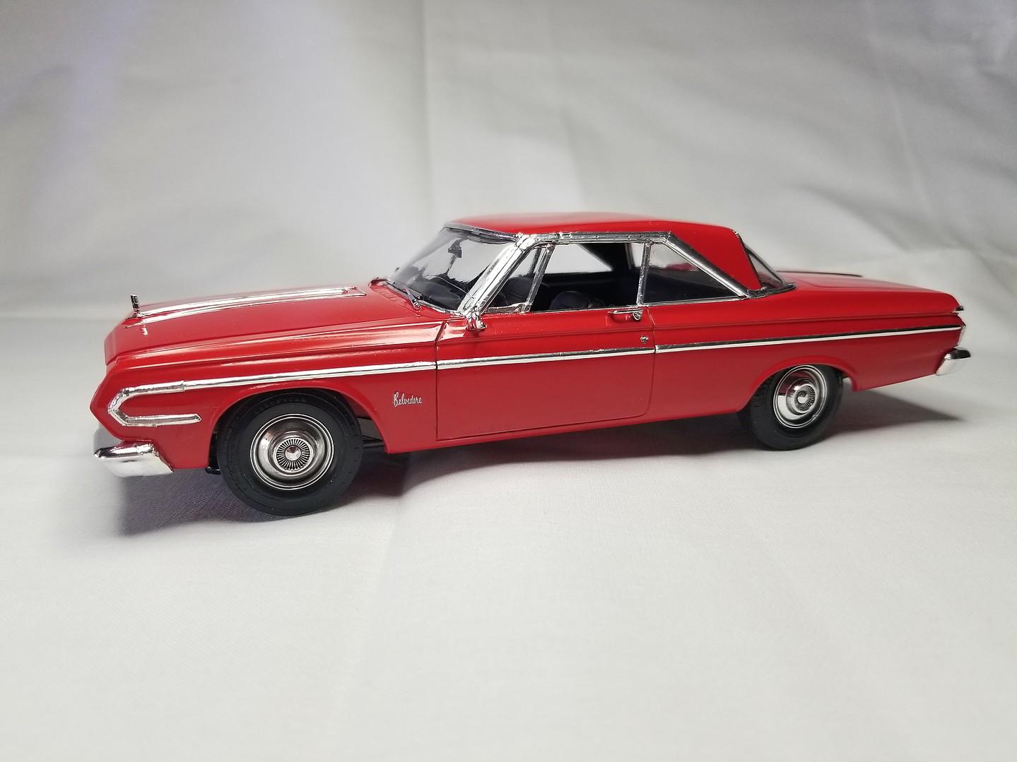 AMT 1964 Plymouth Belvedere Plastic Model Car Vehicle Kit Scale 1 