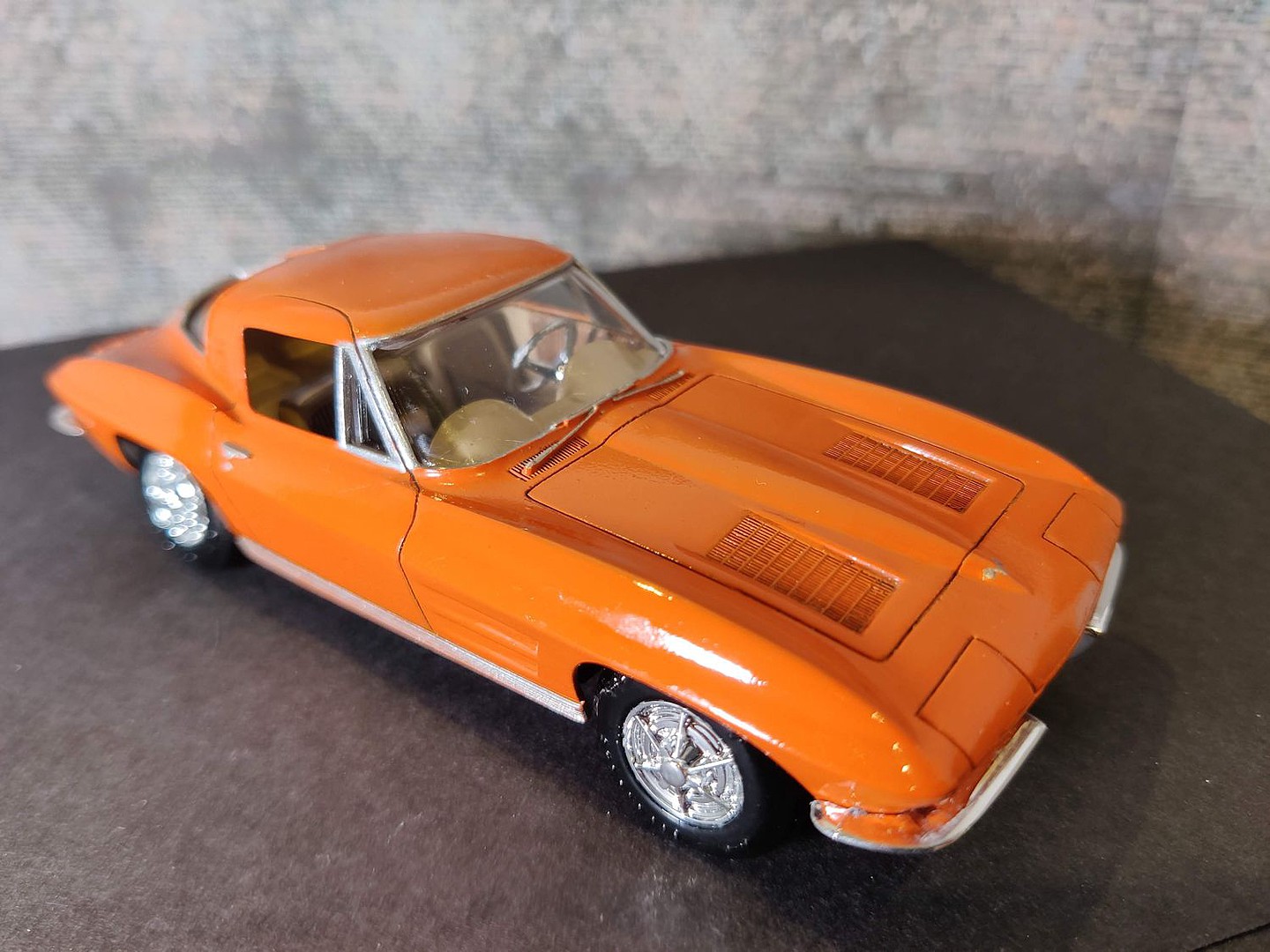 Gallery Pictures AMT 1963 Chevy Corvette Plastic Model Car Kit 1/32 ...