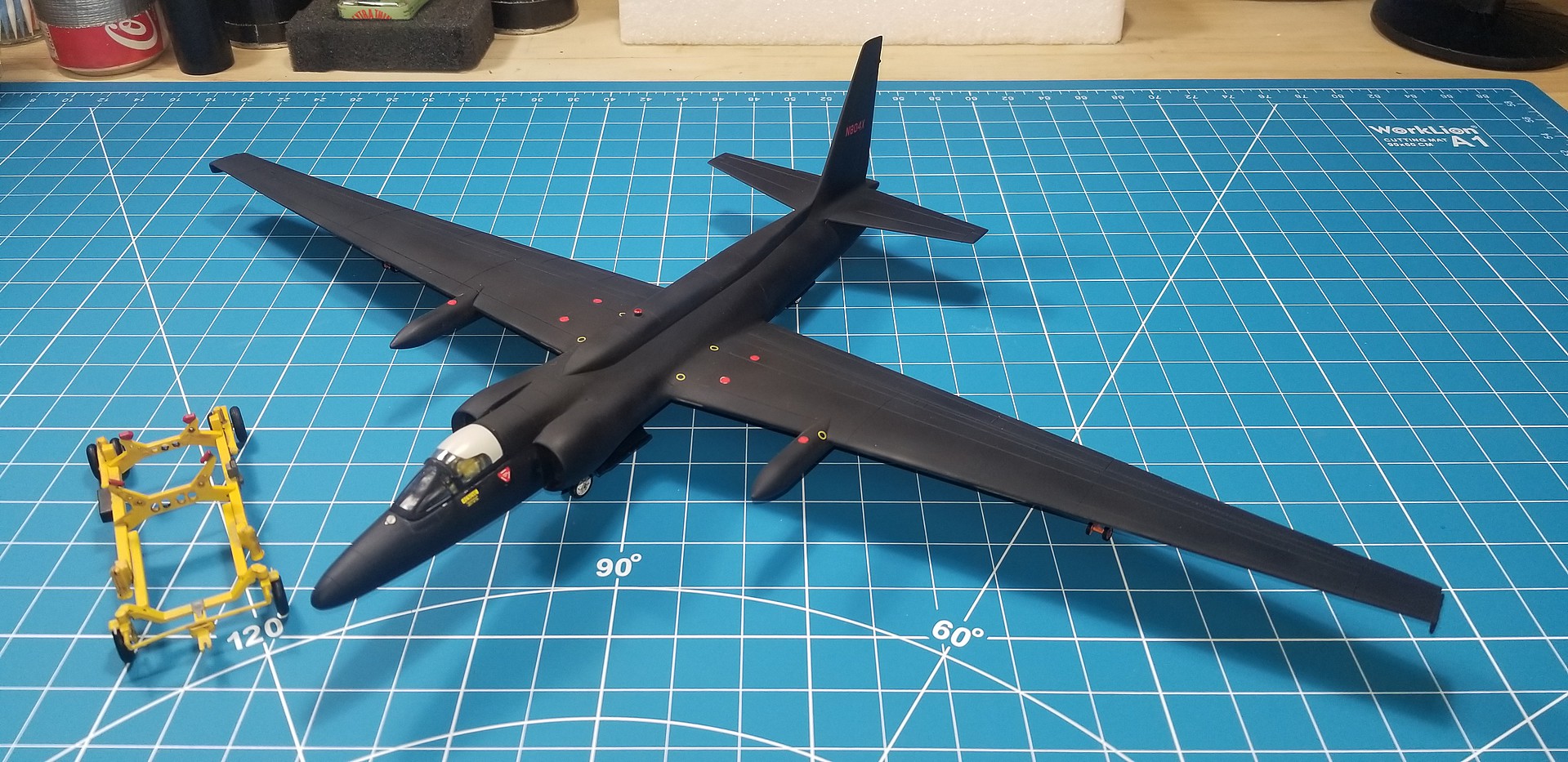 Lindberg 1/48 U-2C Spy Plane Plastic Model Kit 421 LND421