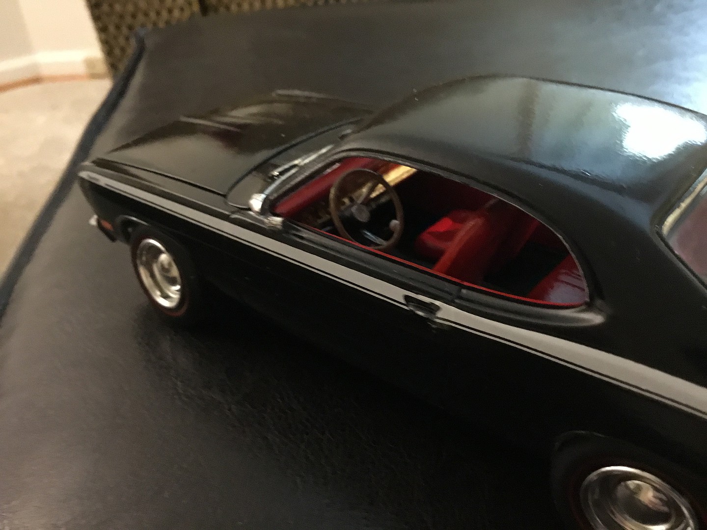 AMT 1971 Plymouth Duster 340 1:25 Scale Model Kit