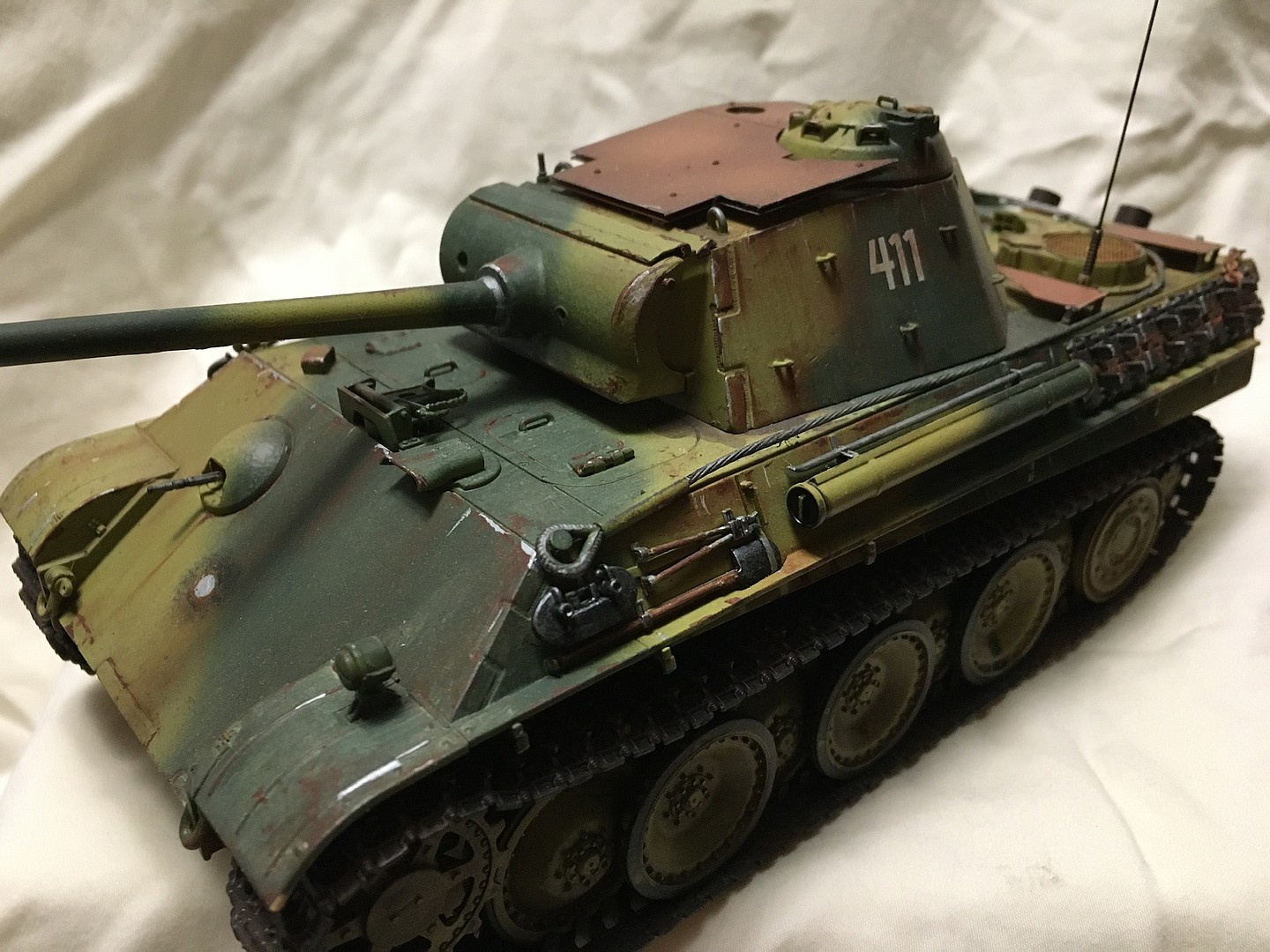 PzKpfw V Panther Ausf G Last Production Tank -- Plastic Model Tank Kit ...