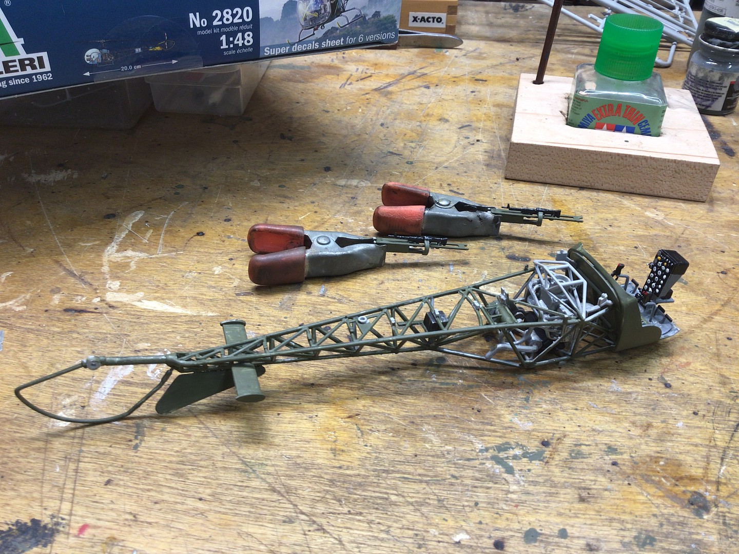 OH13 Sioux Scout Helicopter Korean War Plastic Model Helicopter Kit