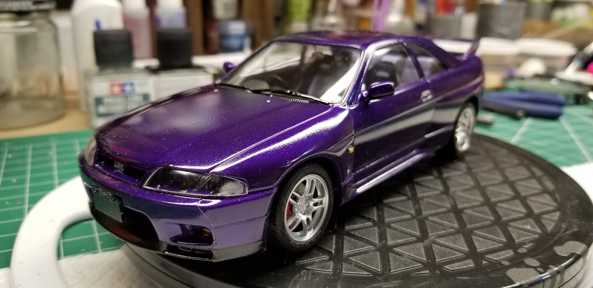 Nissan Skyline GTR V Special Sportscar Plastic Model Car Kit 1/