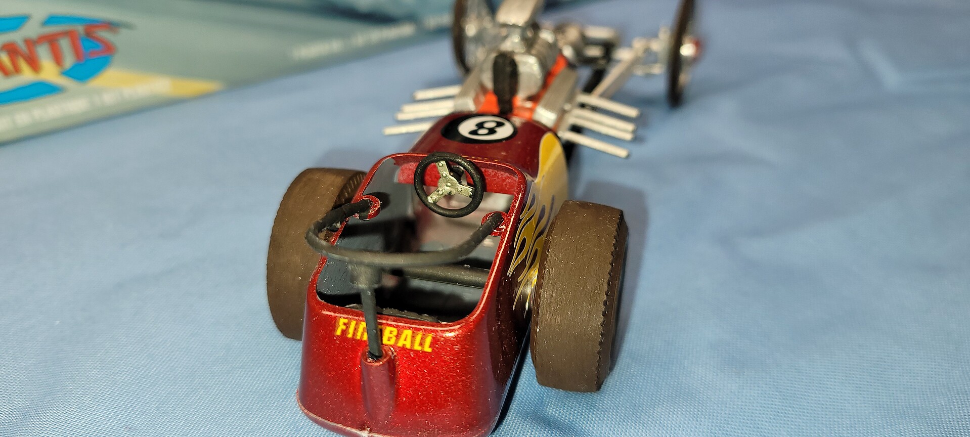 Fireball Dragster (Slingshot Type) Plastic Model Car Kit 1/24