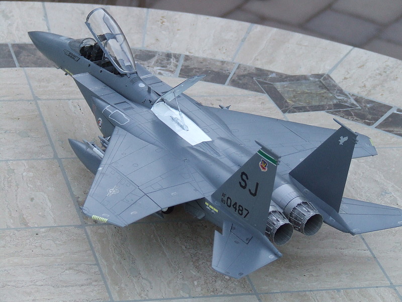 F15E Strike Eagle Aircraft -- Plastic Model Airplane Kit -- 1/48 Scale