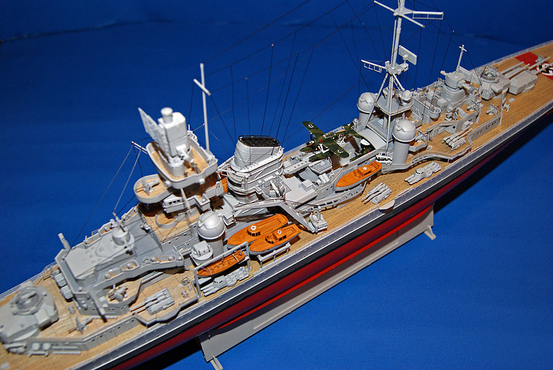 German Prinz Eugen Cruiser 1945 -- Plastic Model Military Ship Kit -- 1 ...