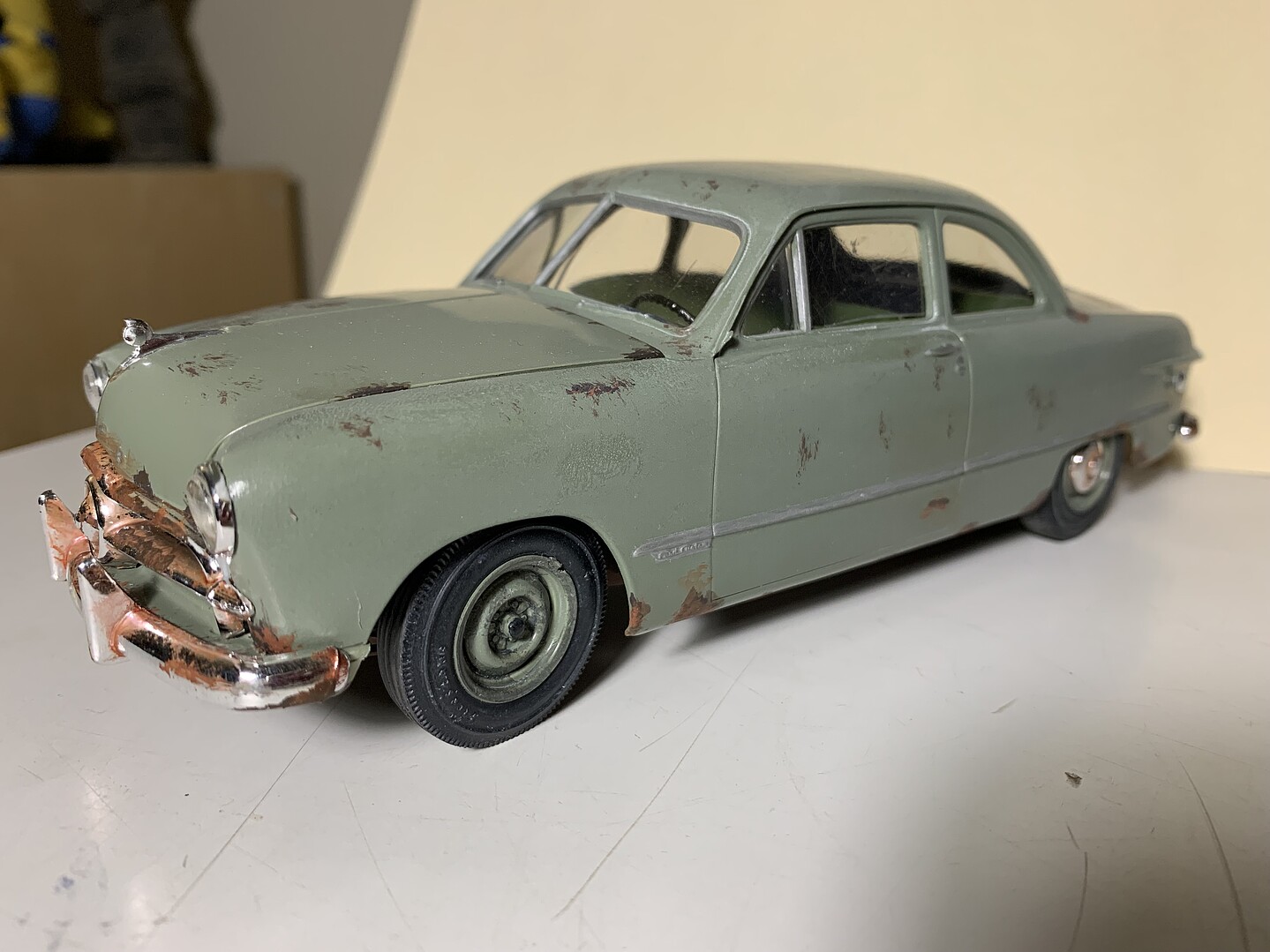 1949 Ford The 49er Coupe Plastic Model Car Vehicle Kit 1 25 Scale 1949-ford-the-49er-coupe-plastic-model-car-vehicle-kit-1-25-scale