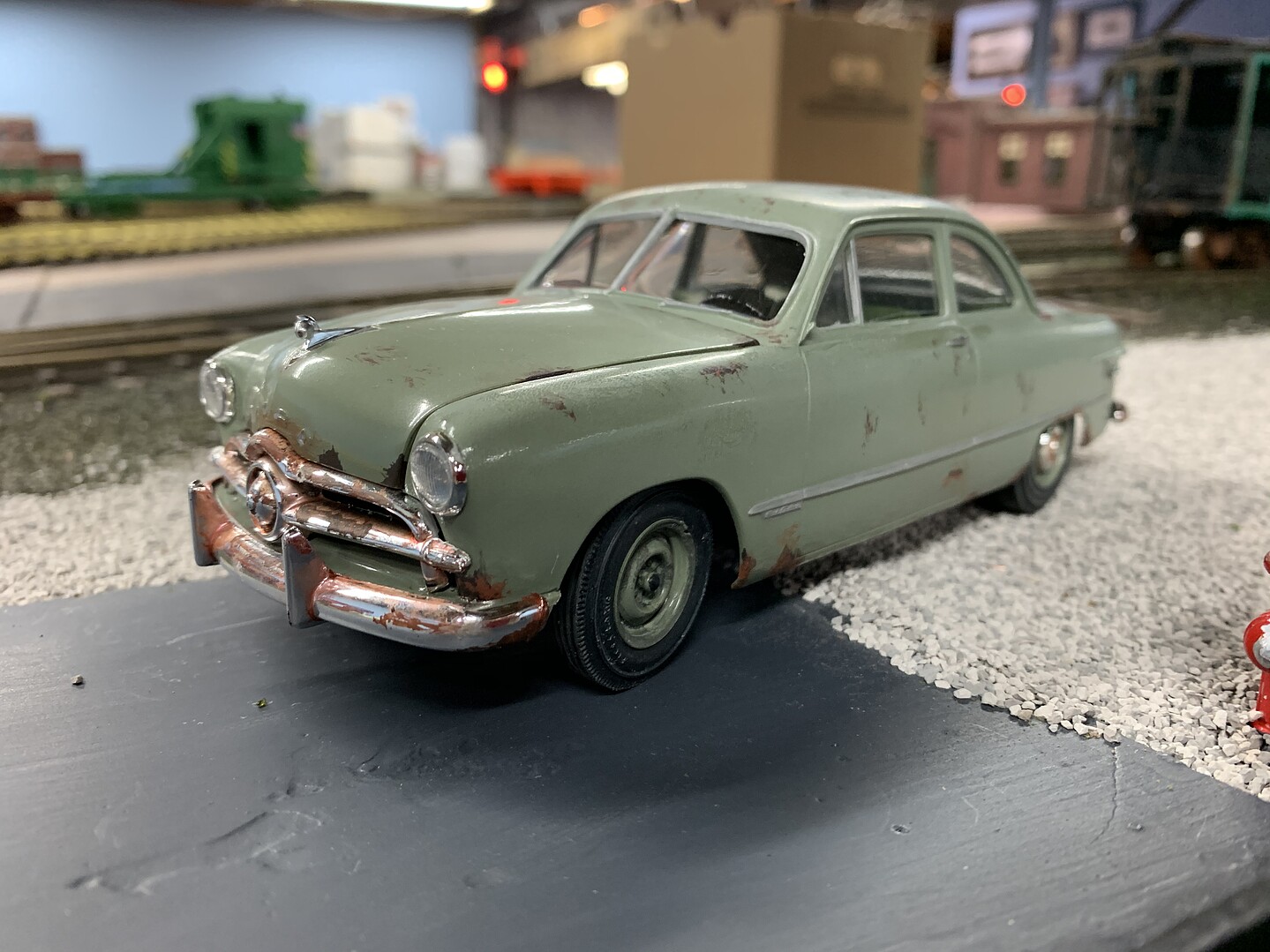1949 Ford The 49er Coupe Plastic Model Car Vehicle Kit 1 25 Scale 1949-ford-the-49er-coupe-plastic-model-car-vehicle-kit-1-25-scale