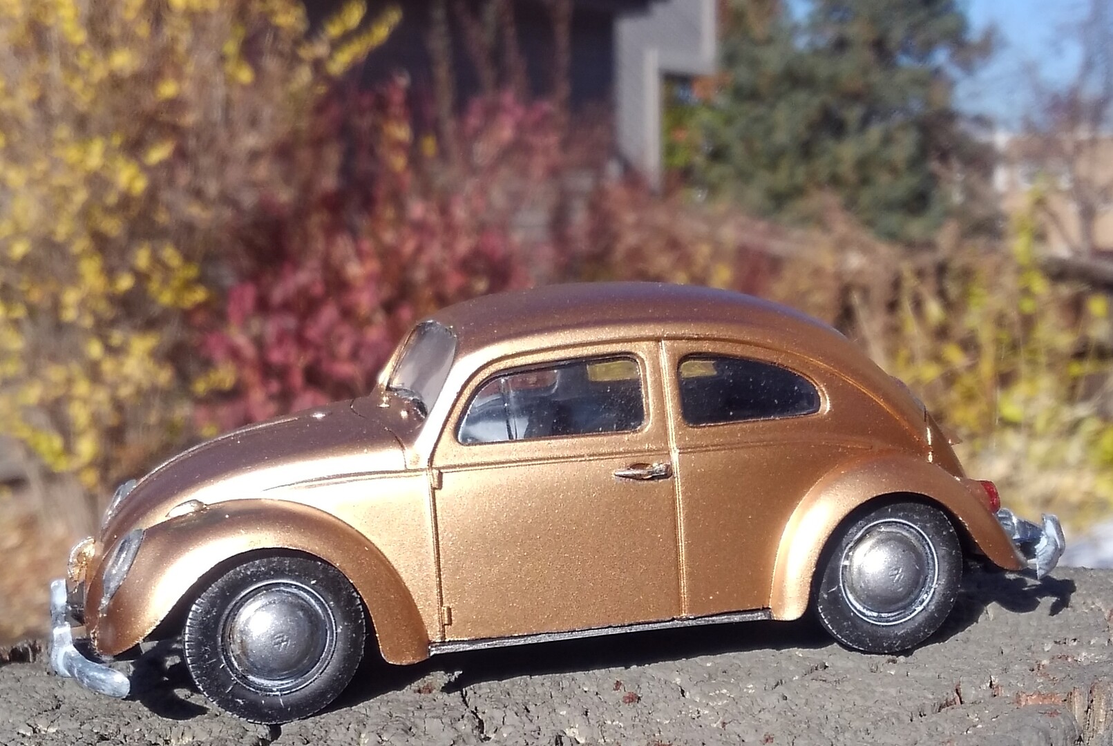 VW Beetle Car Medium Starter Set with Paint & Glue Plastic Model Car
