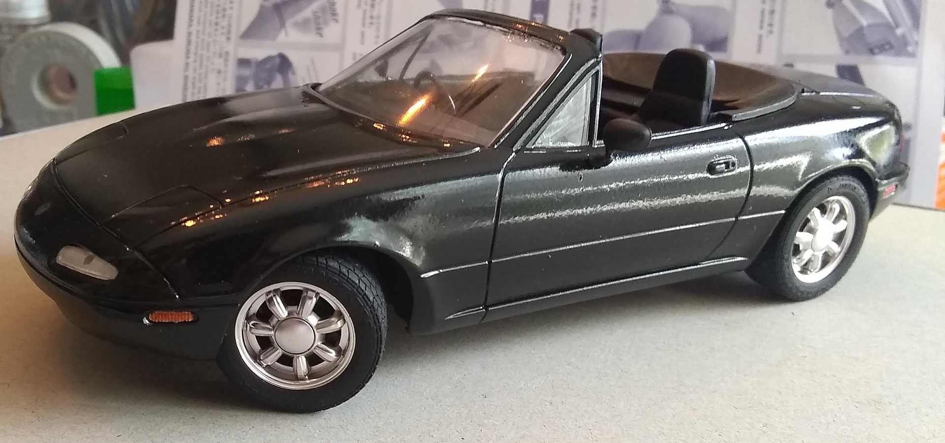 Mazda Eunos Roadster Coupe Sportscar Plastic Model Car Kit