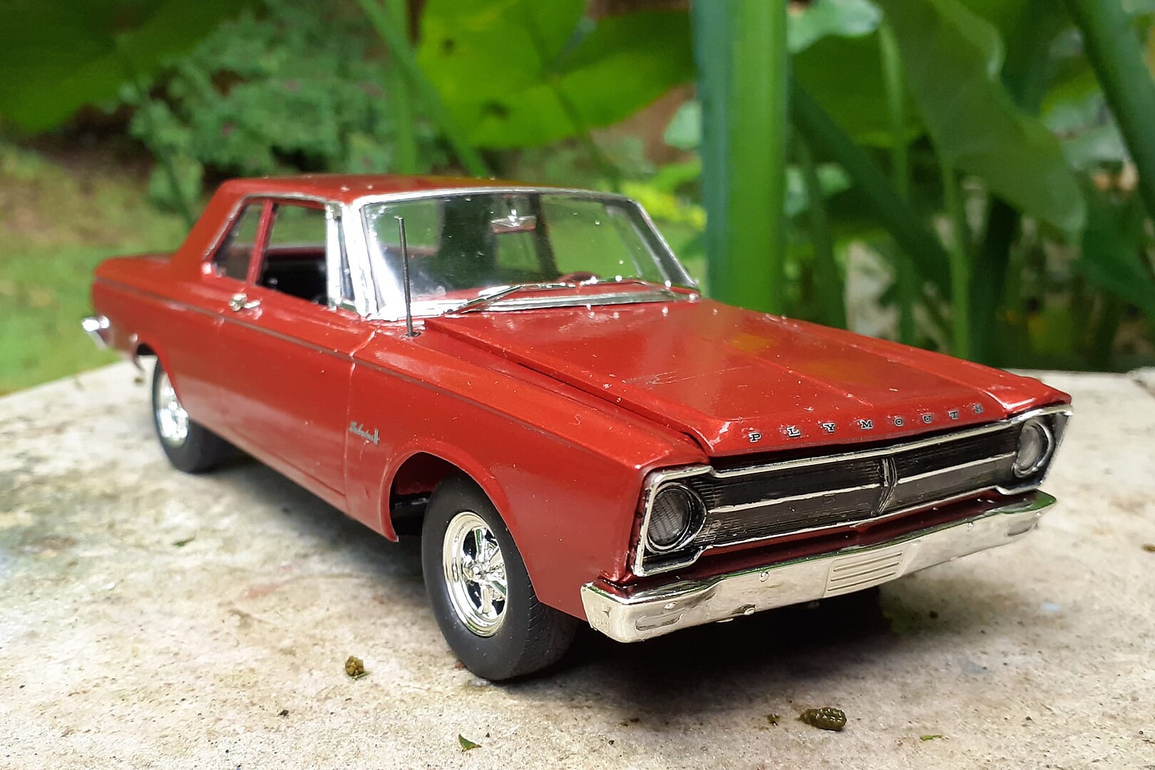 1965 Plymouth Belvedere Plastic Model Car Kit 1/25 Scale 1218