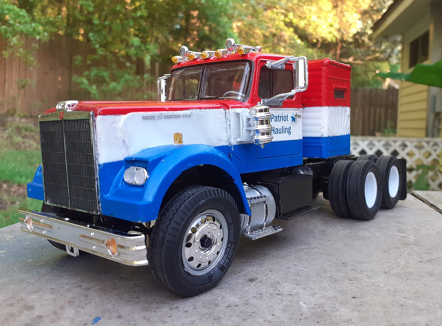 Gallery Pictures AMT White Western Star Semi Tractor, Coca-Cola Plastic ...