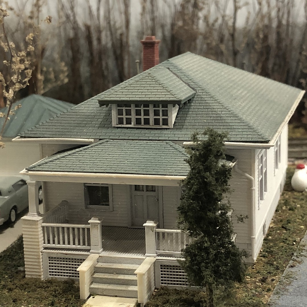 barb-s-bungalow-kit-ho-scale-model-railroad-building-712