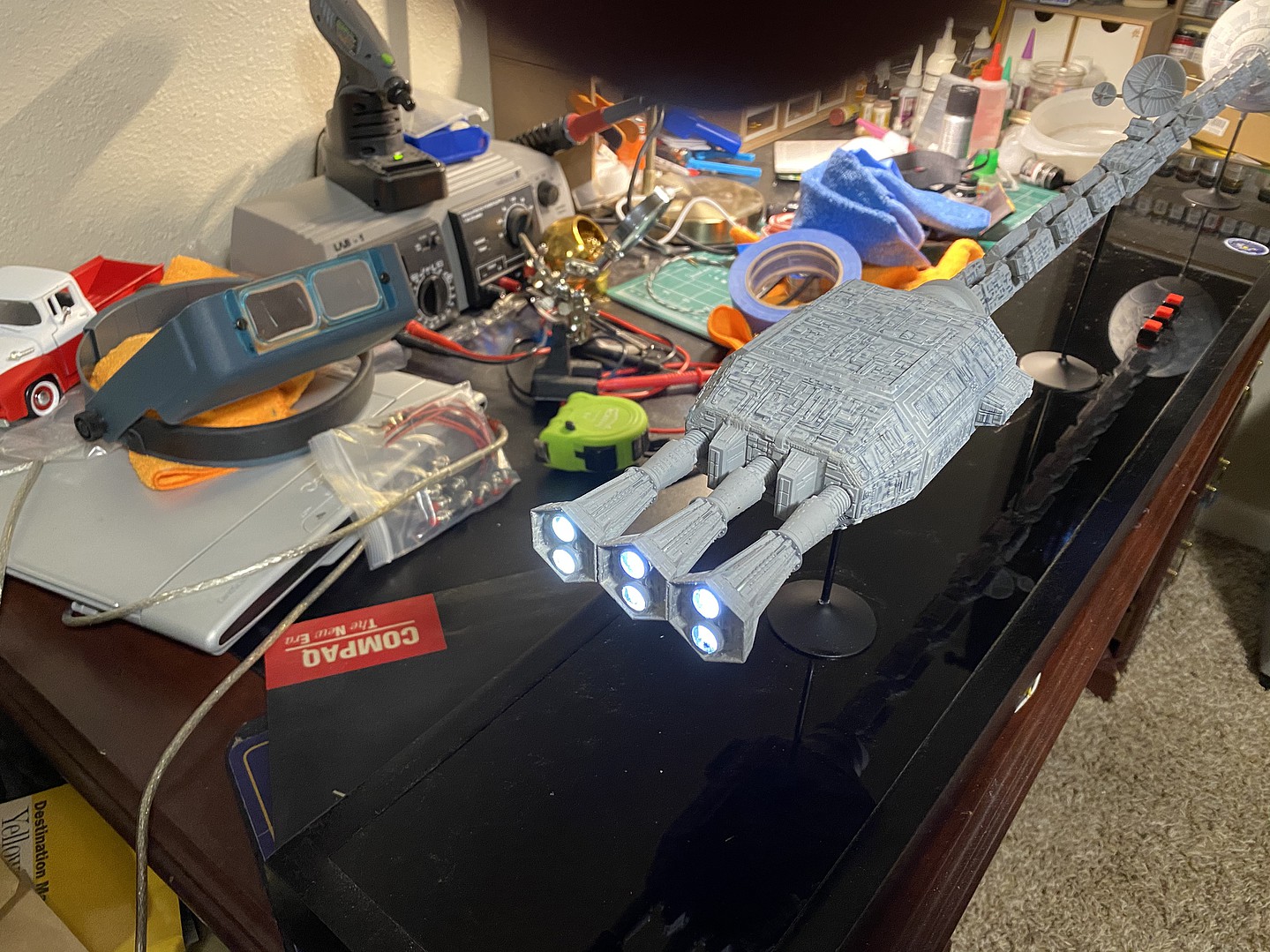 2001 Discovery Science Fiction Plastic Model Kit 1/144 Scale