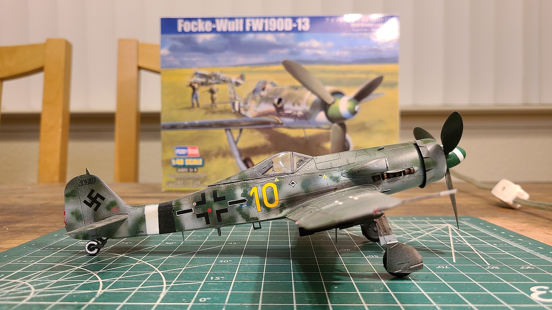 Focke Wulf Fw 190d 13 Plastic Model Airplane Kit 1 48 Scale