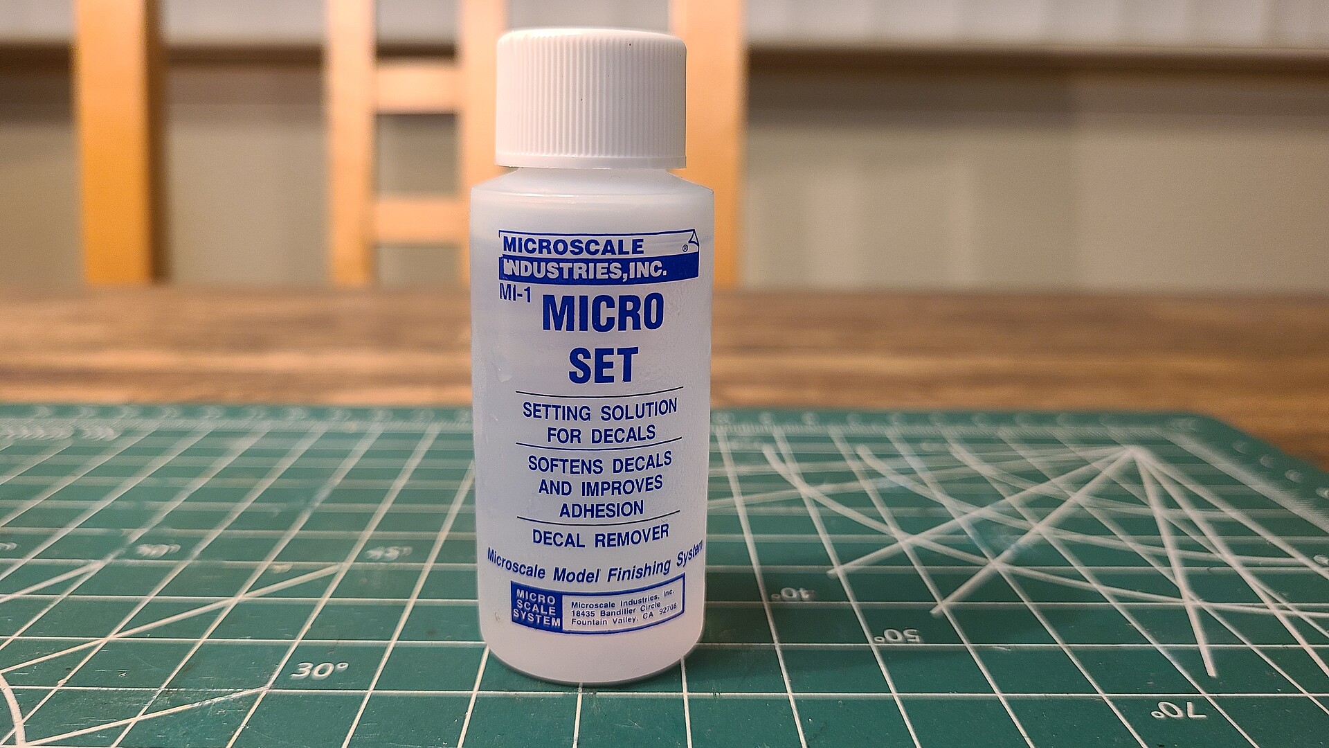 Micro Sol 1 oz bottle (Decal Setting Solution) MI-2
