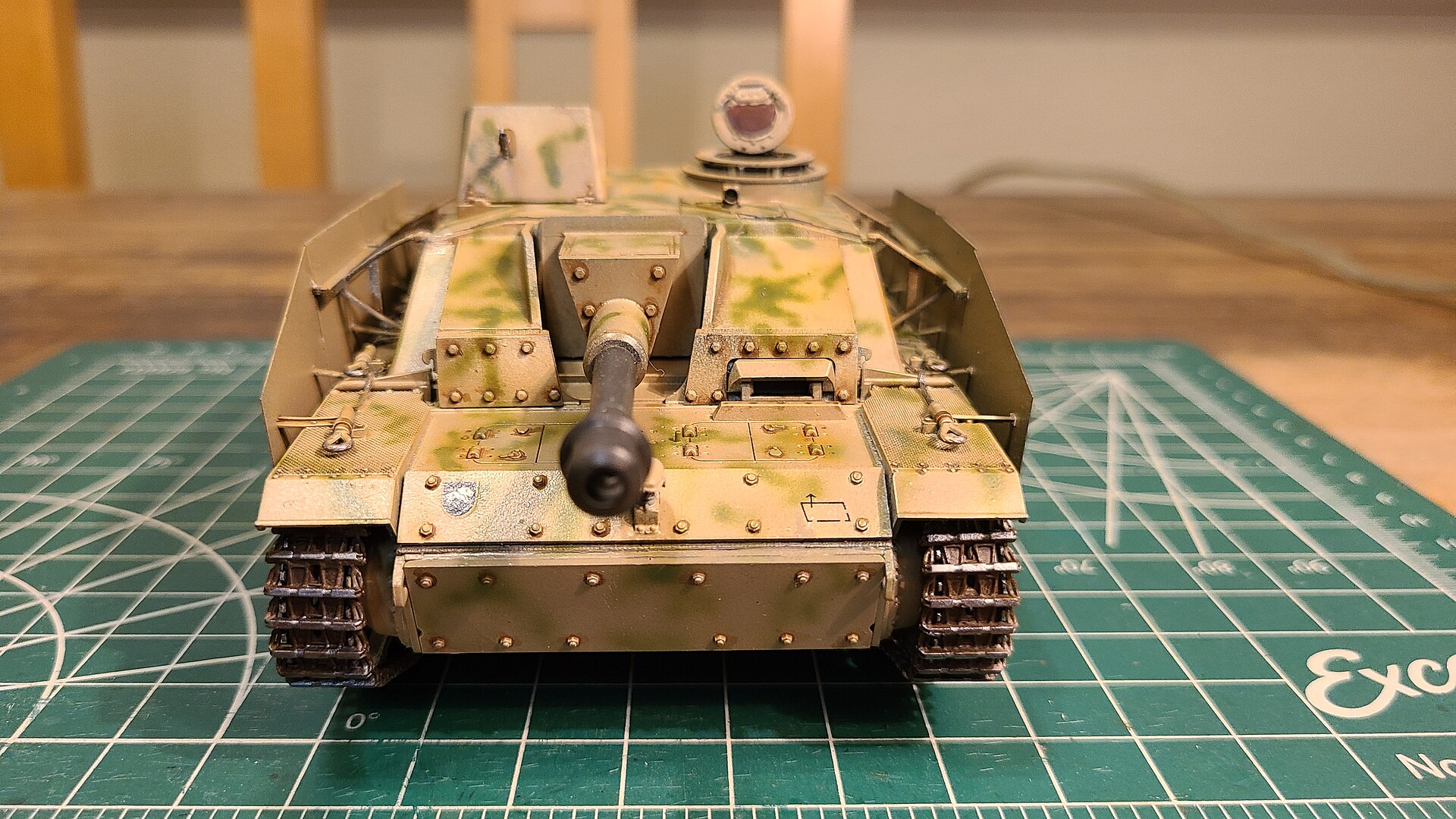 StuH42 & StuG III Ausf.G Early Prod (2 in 1) -- Plastic Model Military ...