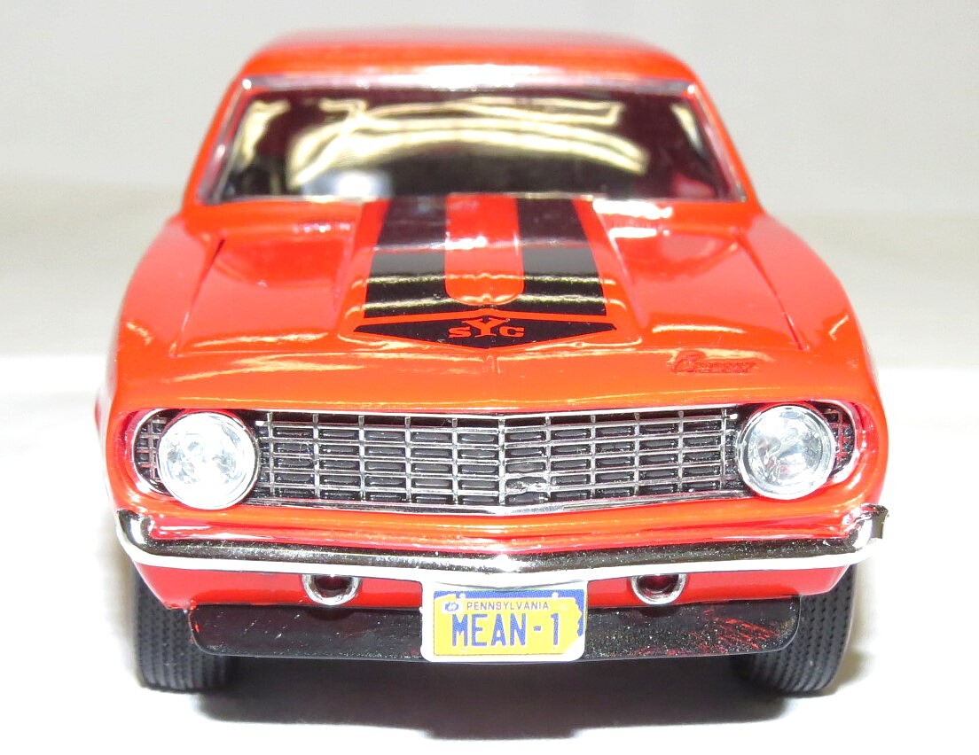 1969 Chevy Camaro, Yenko -- Plastic Model Car Kit -- 1/25 Scale ...