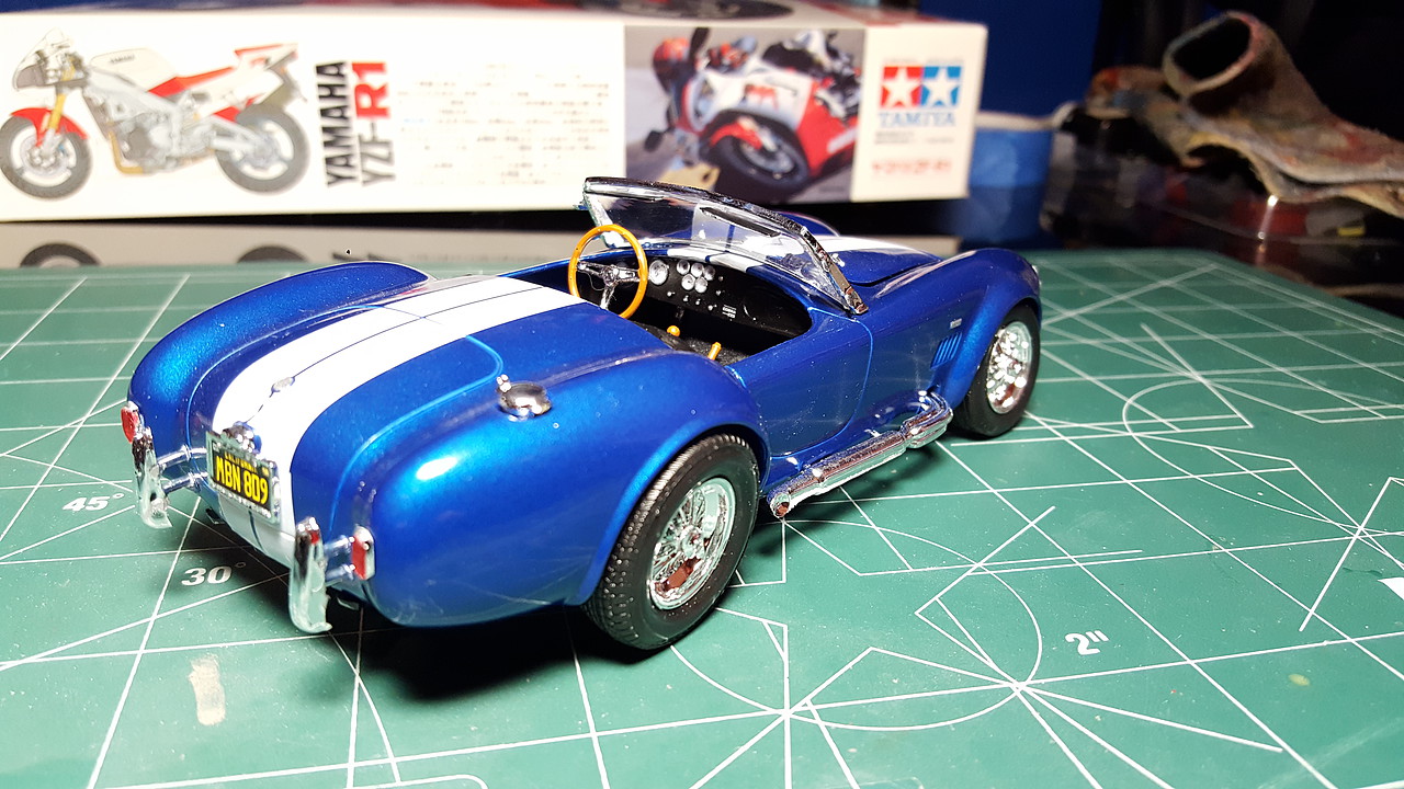 Shelby Cobra 427 S/C Convertible -- Plastic Model Car Kit -- 1/24 Scale ...