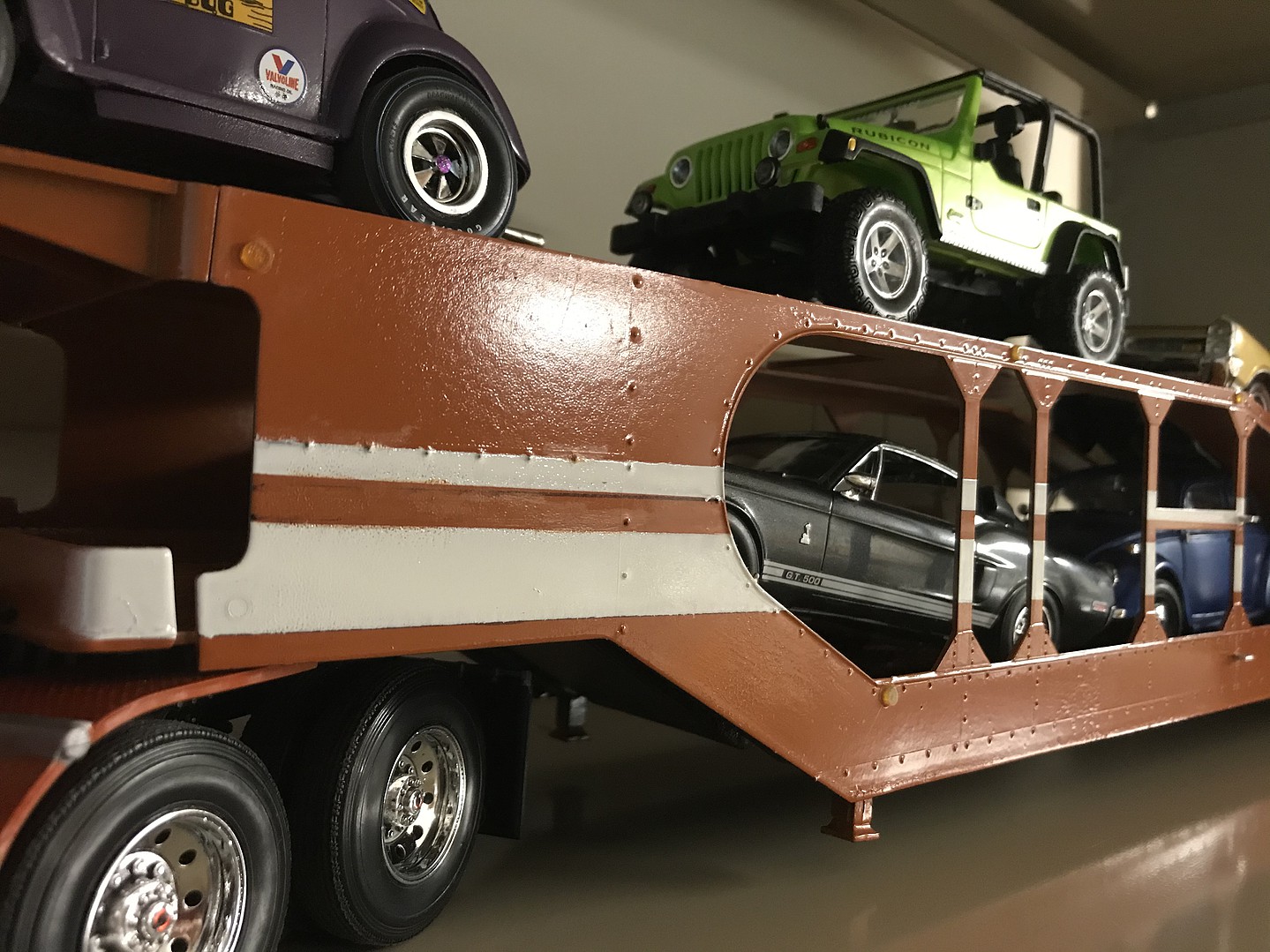 AMT 5-Car Haulaway Trailer Plastic Model Truck Vehicle Kit 1/25