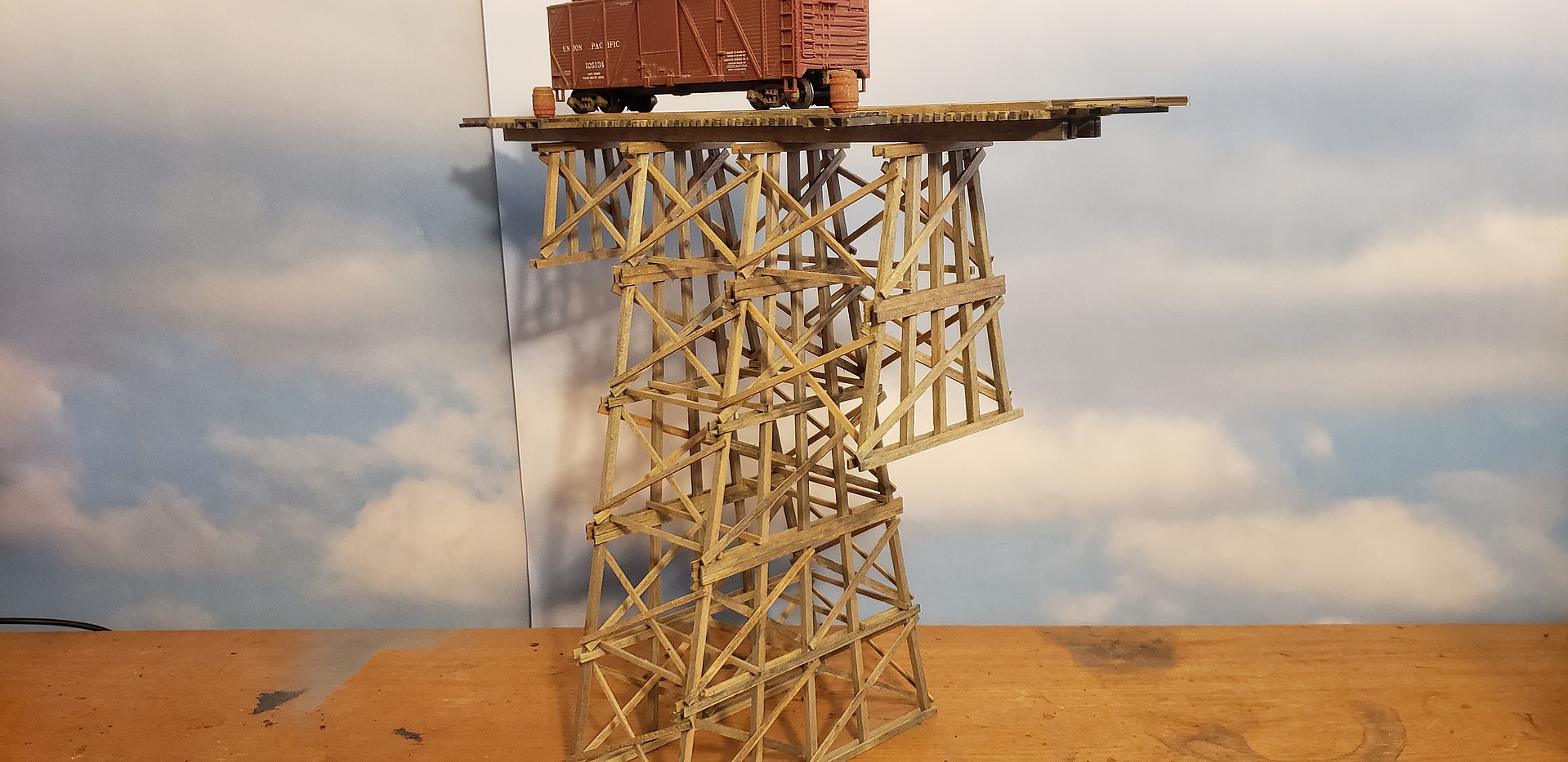 Tall Timber Trestle Kit HO Scale Model Railroad Trestle Kit 751
