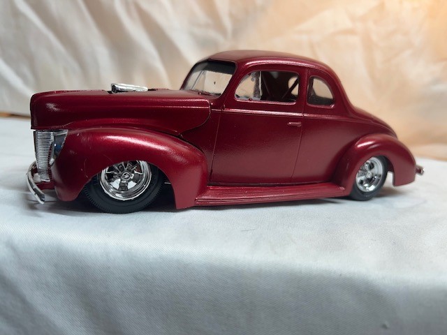 1940 Ford Coupe 2T -- Plastic Model Car Kit -- 1/25 Scale -- #1141m ...