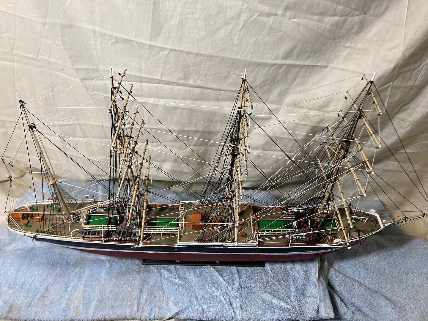 Passat Sailing Ship Plastic Model Sailing Ship Kit 1/150 Scale