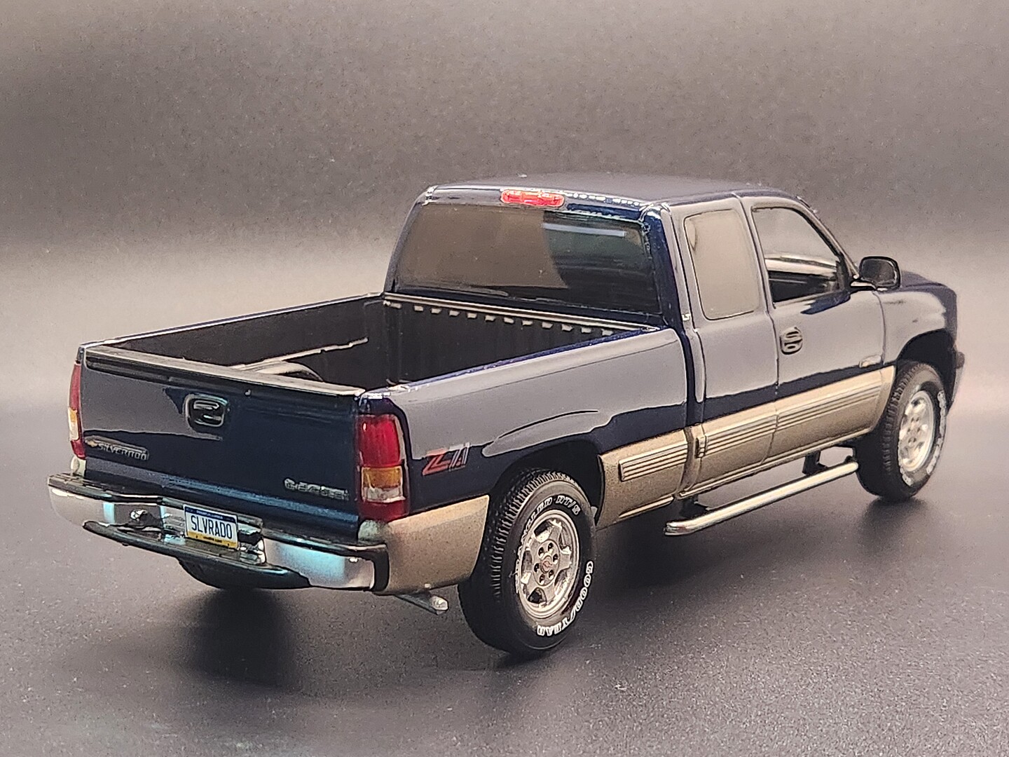 1999 Chevy Silverado Street Pickup Truck -- Plastic Model Truck Kit ...