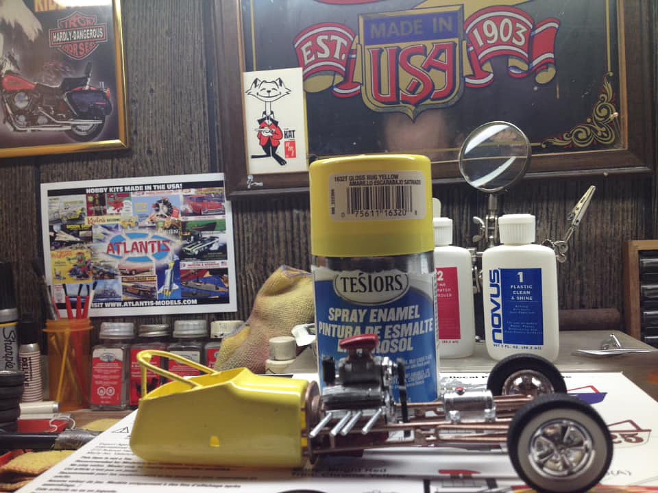 Spray Custom Bug Yellow 3 oz Hobby and Model Enamel Paint 1632