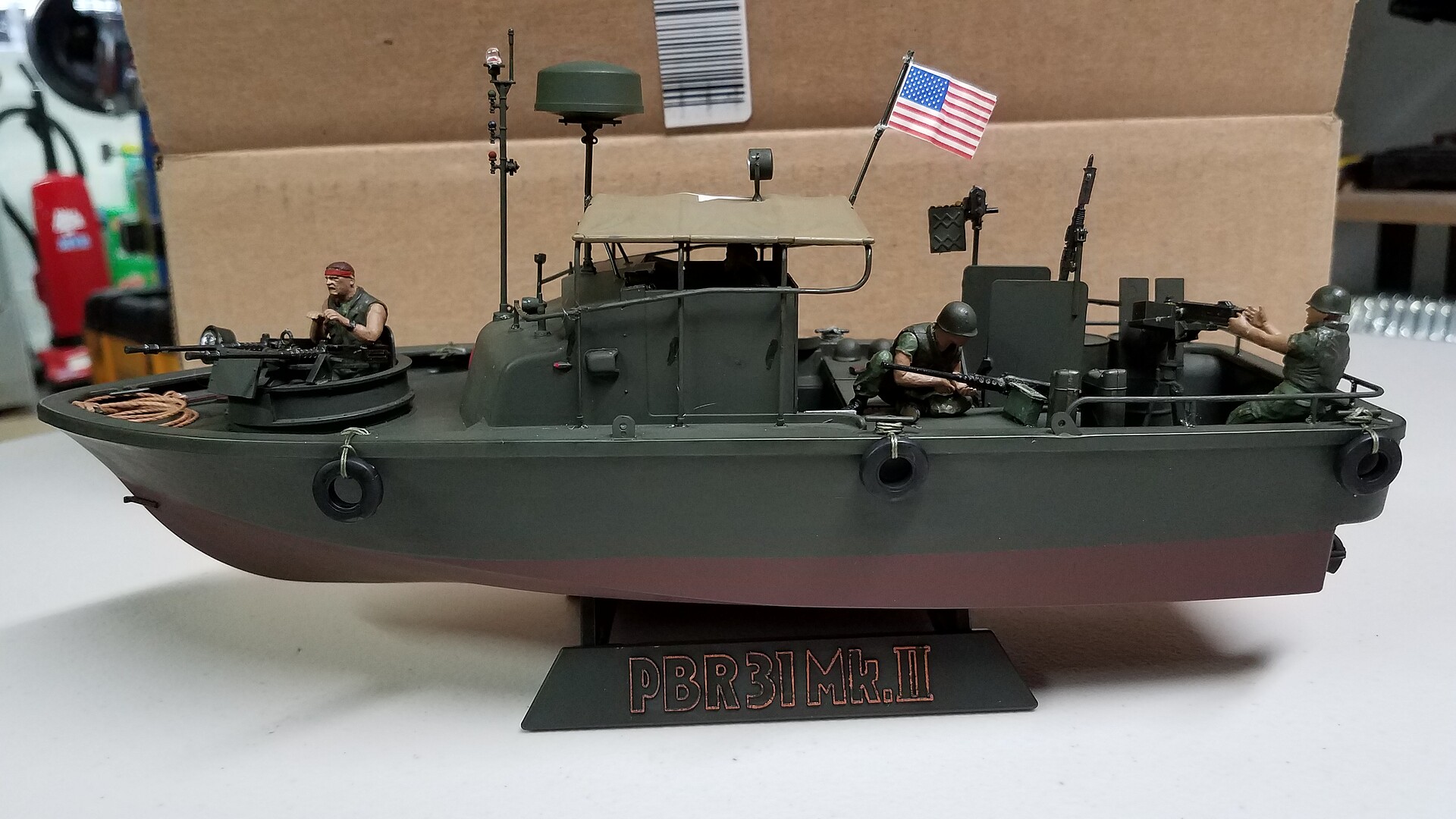 US Navy PBR31 MkII Pibber Boat -- Plastic Model Military Ship Kit -- 1/ ...