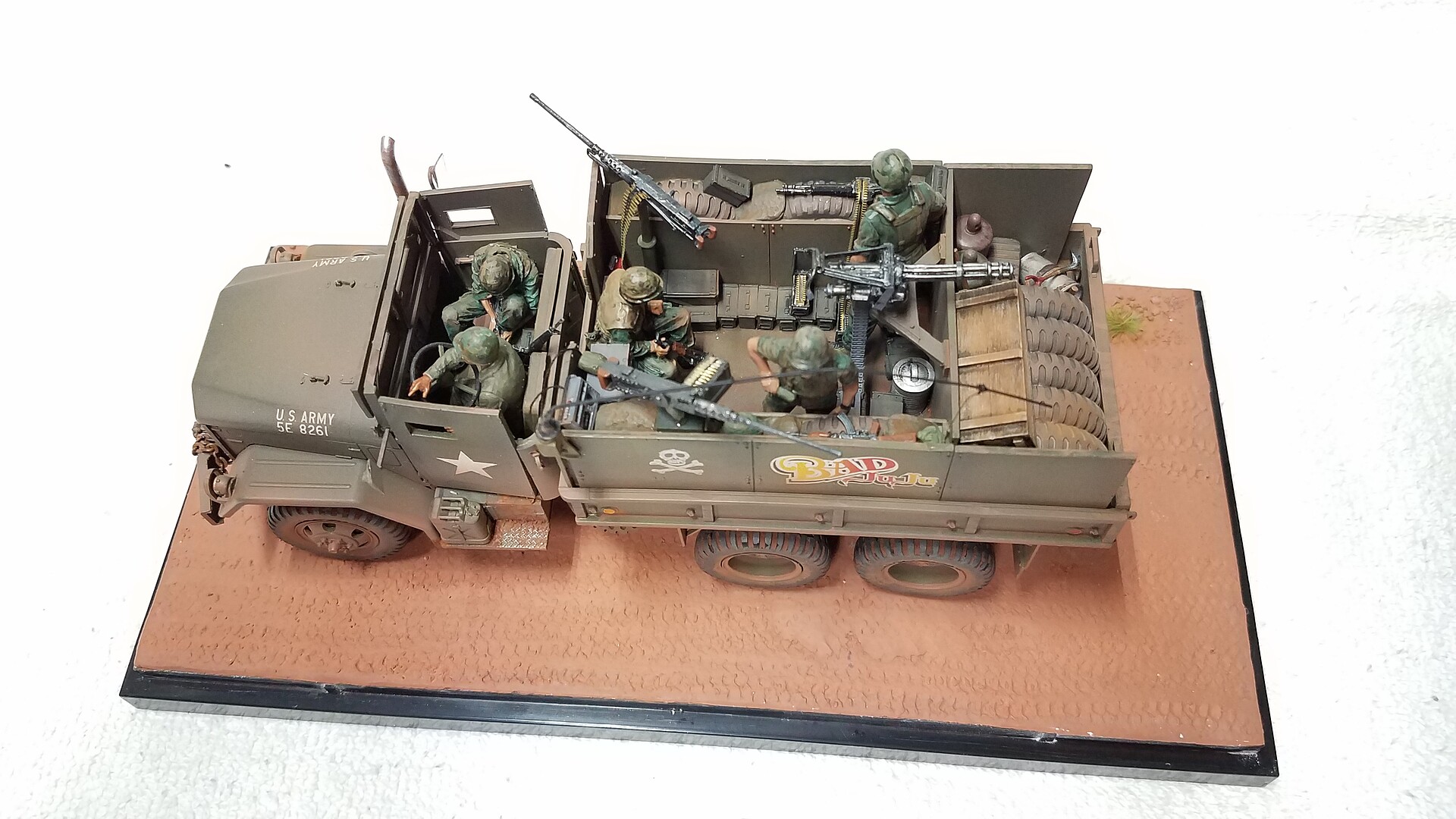 AFVクラブ 1/35 M35A2 2.5tカーゴトラック プラモデル AFVクラブ 1&frasl;35 M35A2 2.5tカーゴトラック プラモデル
