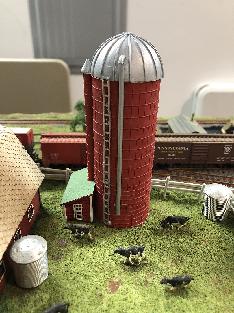 Farm Silo w/Shed Kit N Scale Model Railroad Building 620