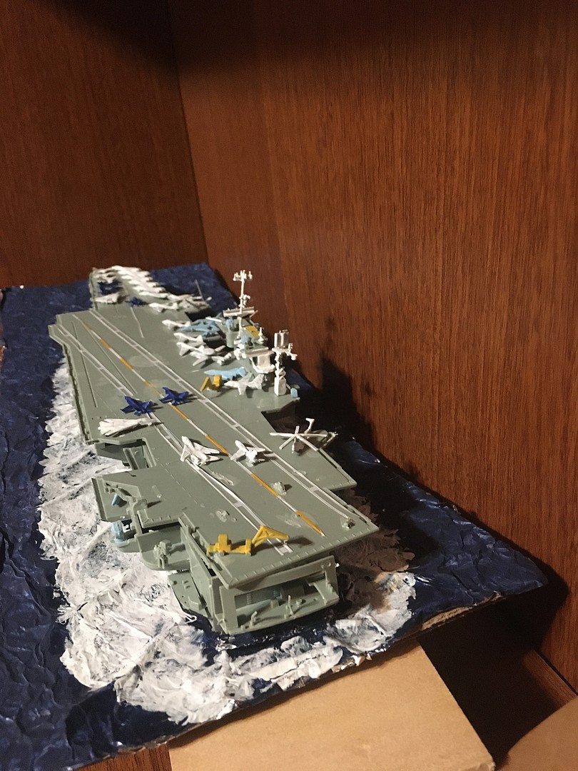 large scale aircraft carrier models