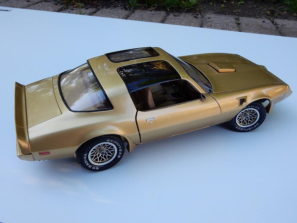 MPC 1979 Pontiac Firebird 1/16 Scale Plastic Model Car Kit 862 T3 for sale online 