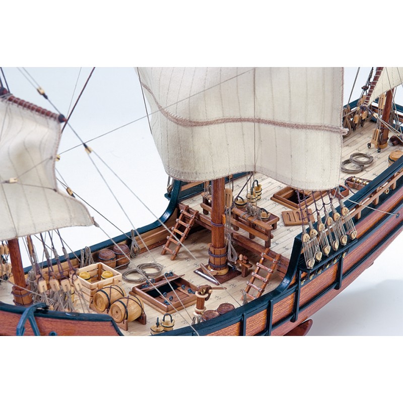 1/65 La Pinta Wooden Model Ship Kit pictures by beaubowden6 ( Troy Ohio )