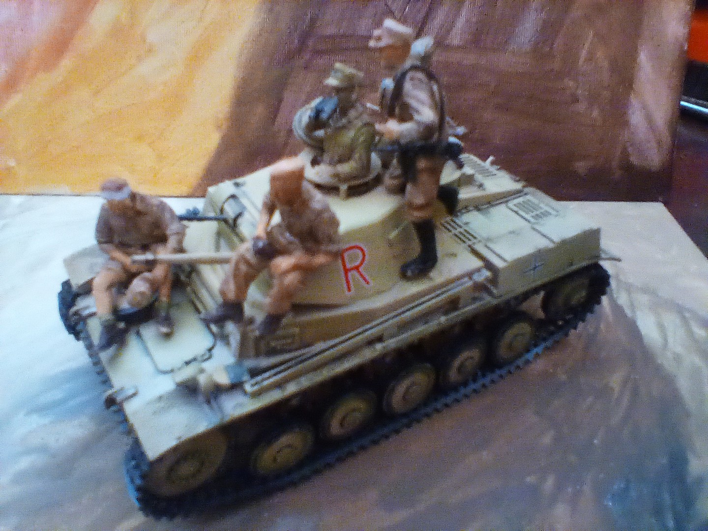HobbyBoss 84409 1/35 Scale German Tropical Panzer Crew Figures Model for sale online 