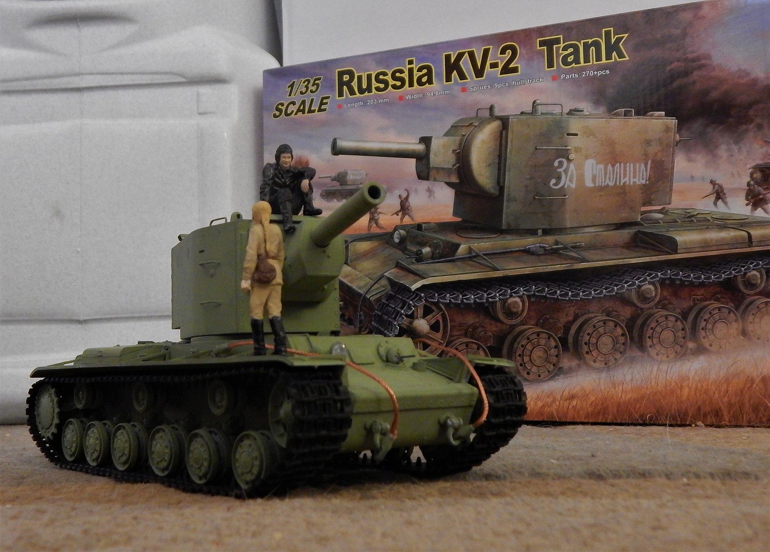 Soviet KV2 Tank Plastic Model Military Vehicle 1/35 Scale 312