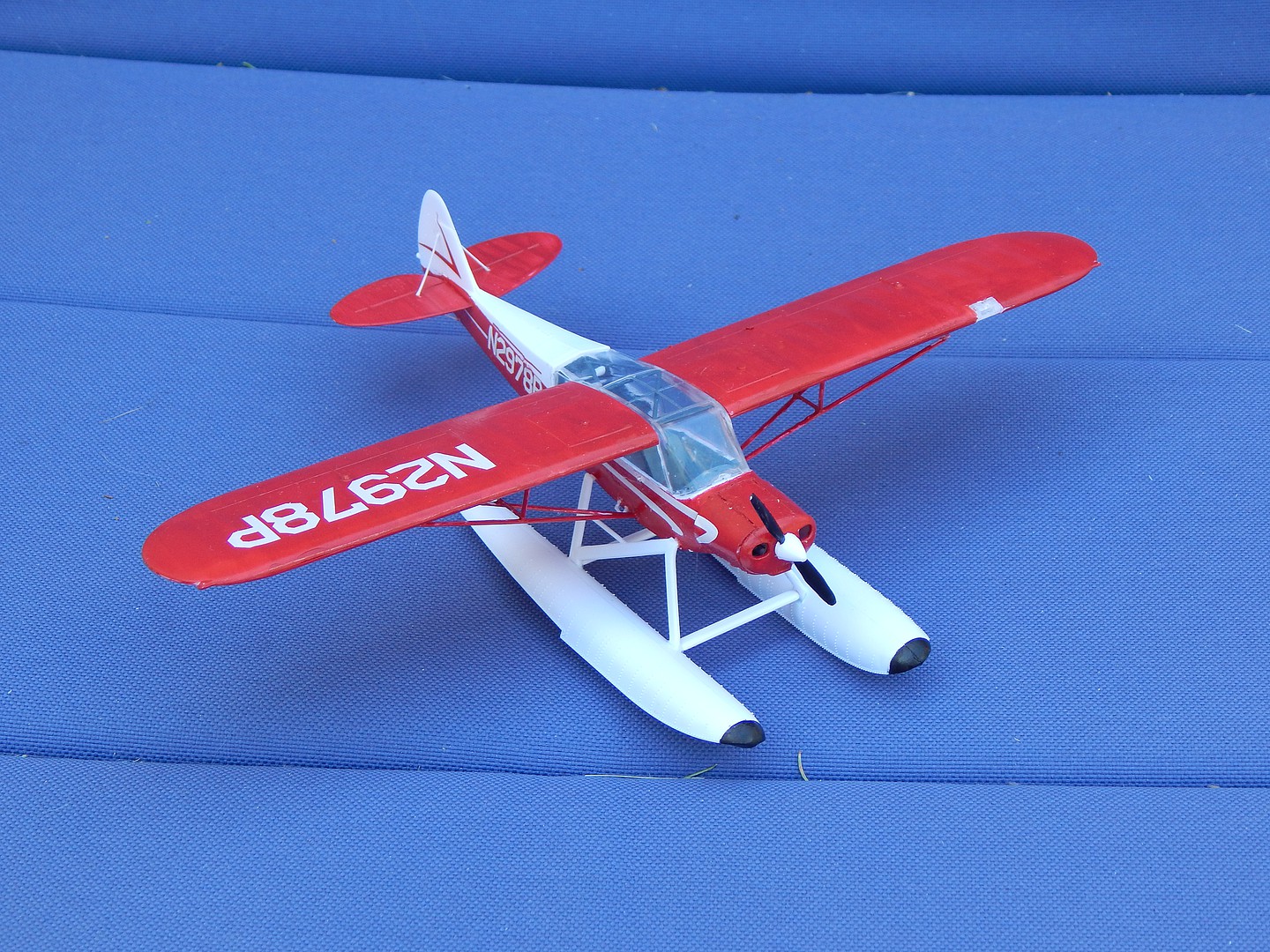 1/48 Scale Minicraft Piper Super Cub Airplane Model Kit 