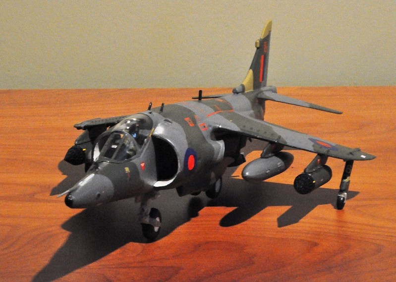 BAe Harrier GR.3, Airfix A05102 (2012)