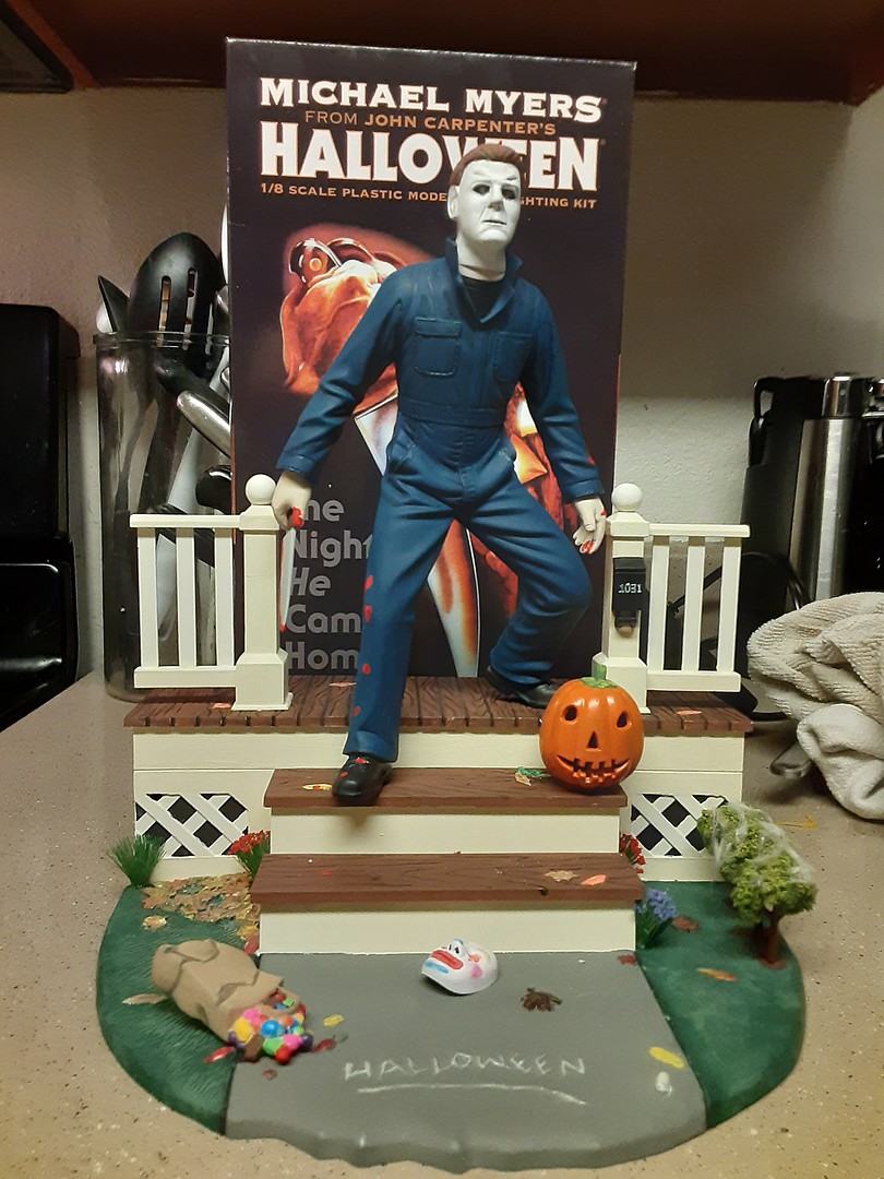 Michael Myers w/Lighted Pumpkin  MOE970 MOEBIUS 1/8 Halloween Horror Movie 