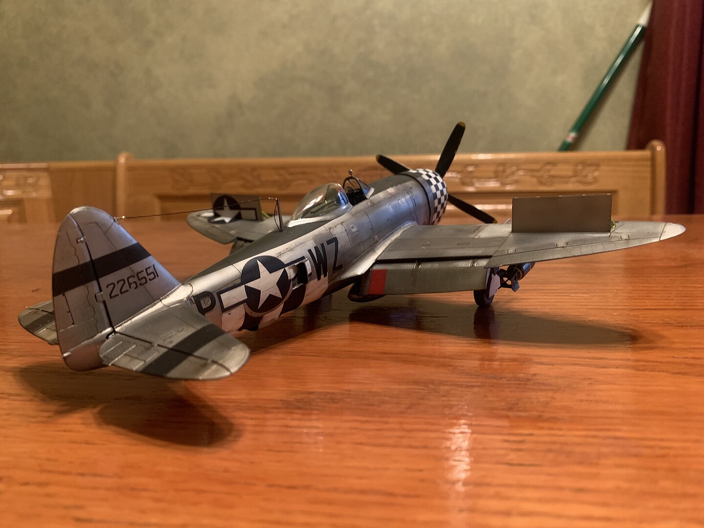 P47D Bubbletop Fighter Aircraft WWII Plastic Model Airplane Kit