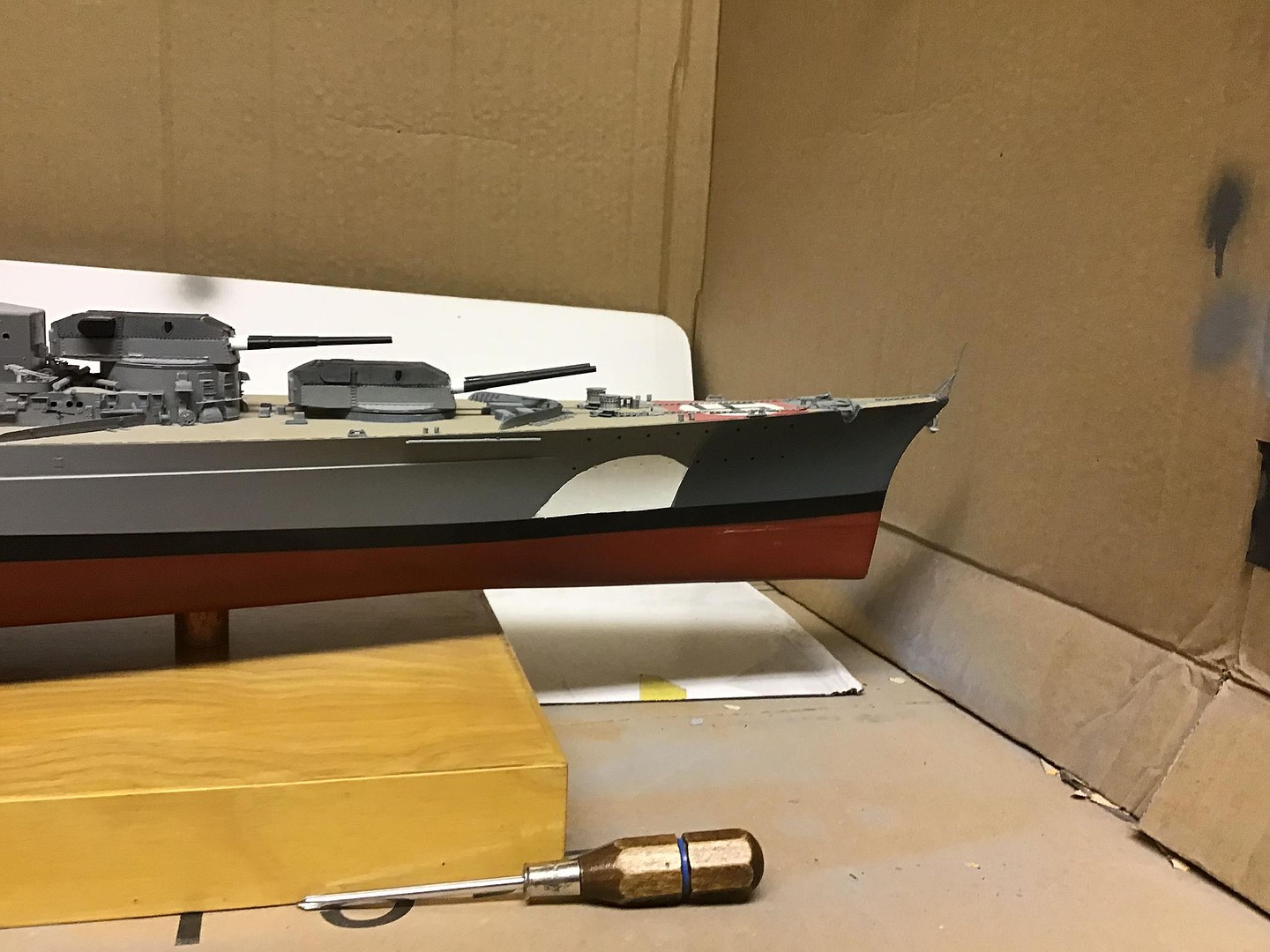 German Bismarck Battleship 1941 Plastic Model Military Ship Kit 1