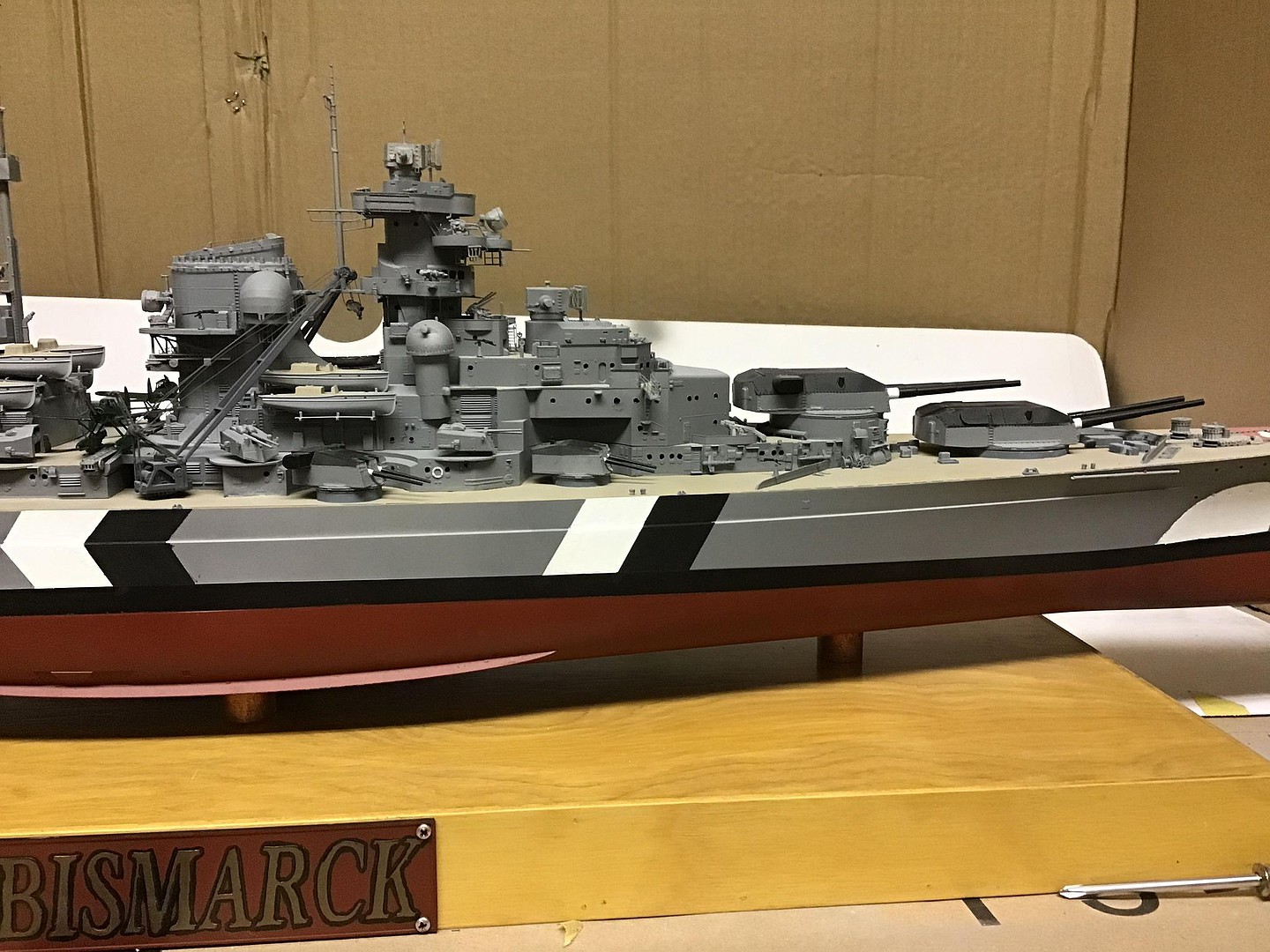 German Bismarck Battleship 1941 Plastic Model Military Ship Kit 1