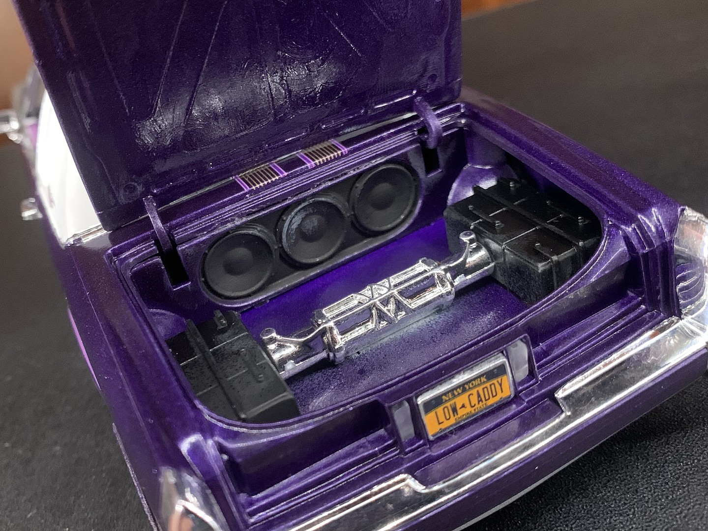 Custom Cadillac Lowrider Plastic Model Car Kit 1/25 Scale 85