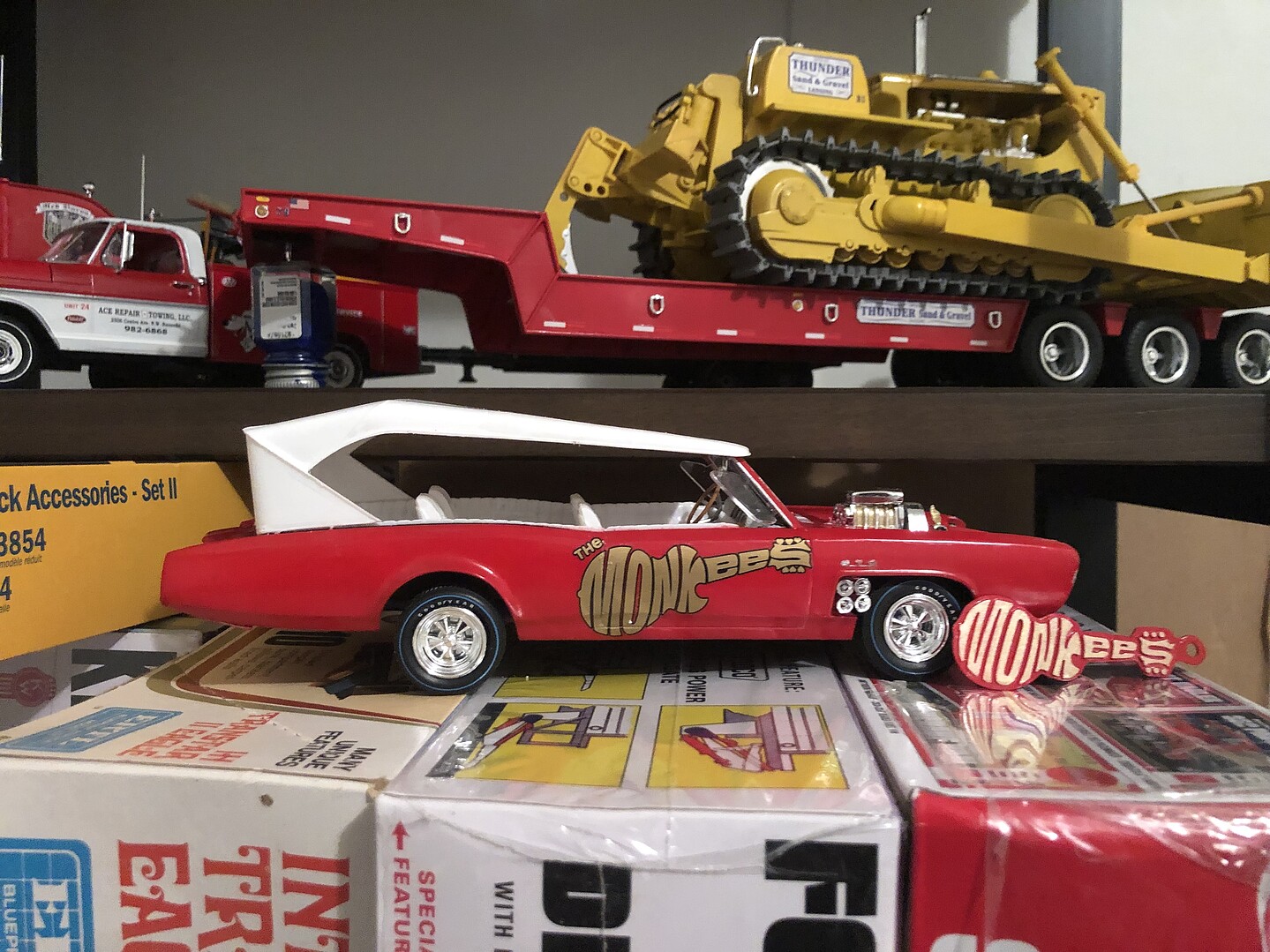 Monkeemobile from TV Series Plastic Model Car Vehicle Kit 1/25