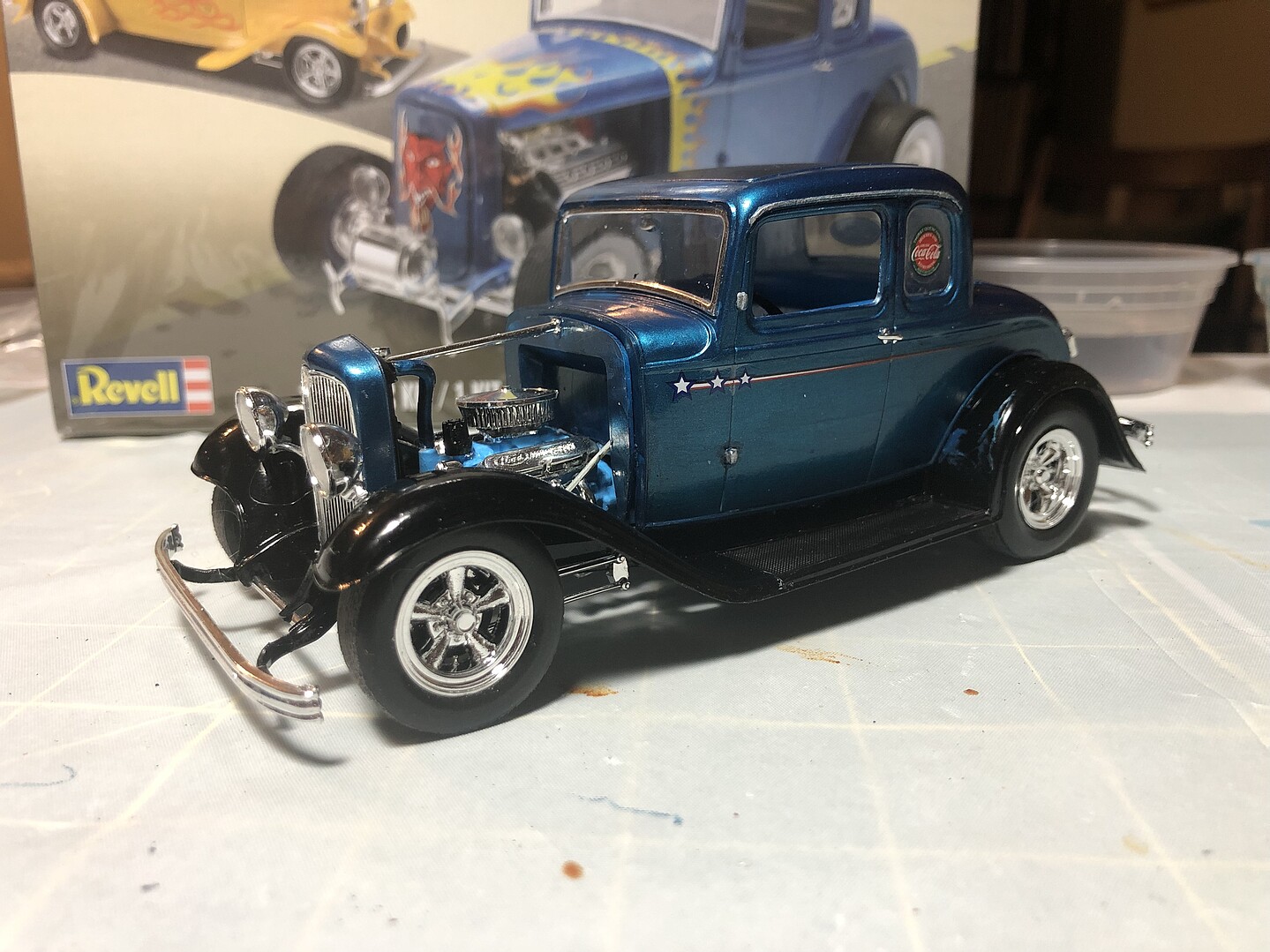 Modellismo Statico Revell - Kit Ford 32 Window Coupe 5 Finestre Scala 1:25