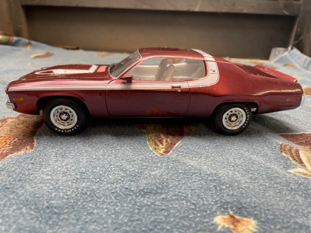  MPC 1/25 1974 Plymouth Road Runner MPC920M Plastics